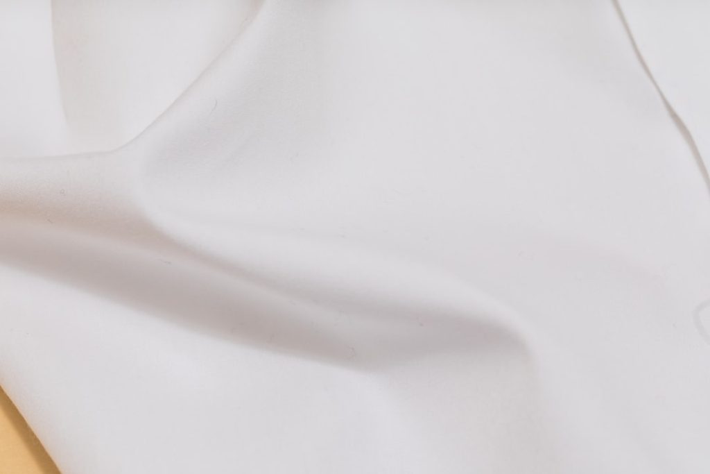 Photo White pouches